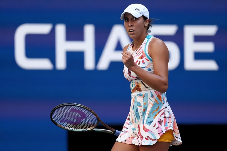 科莫的防线 科莫的防线