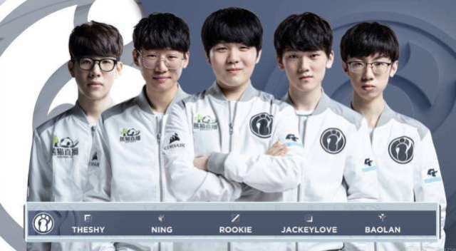 重球员的健 重球员的健