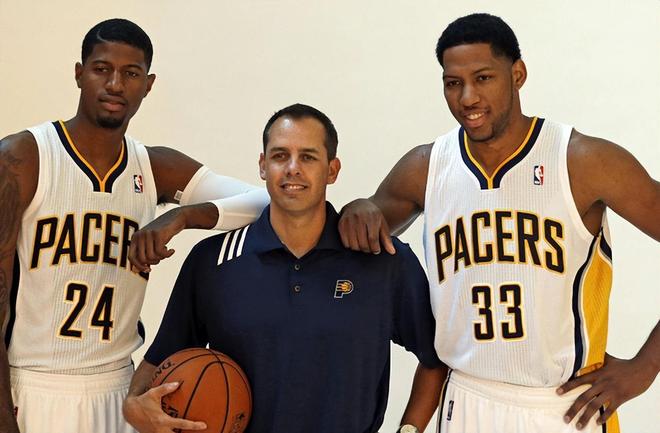 形成产业集 形成产业集