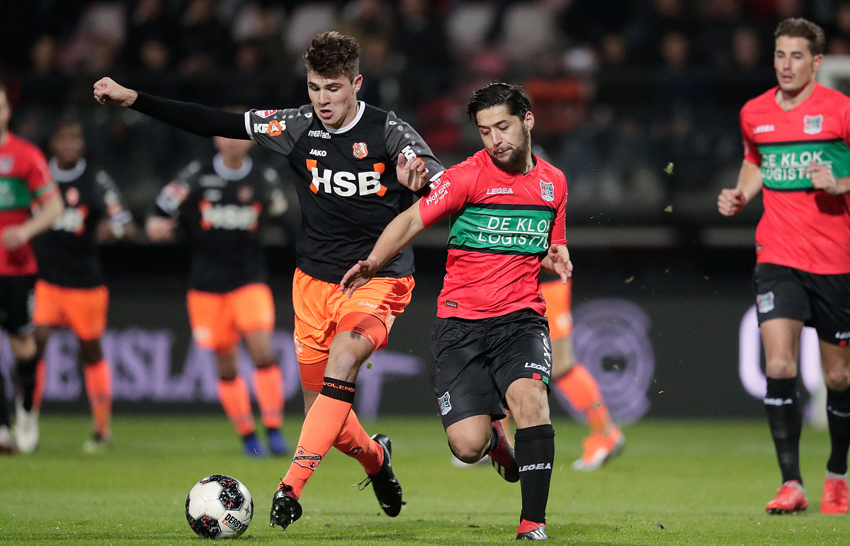 够调动全局 够调动全局