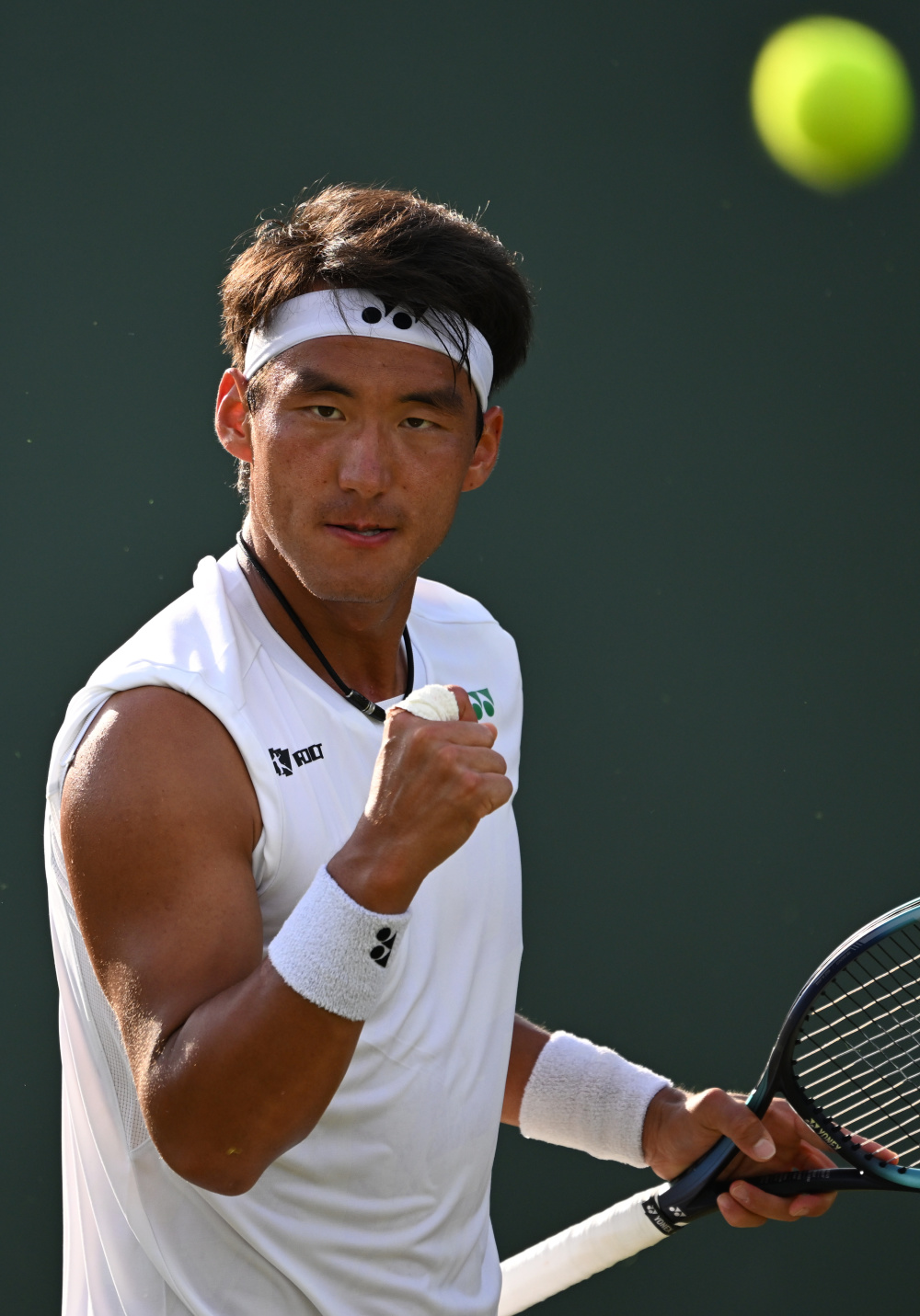 不仅仅是他 不仅仅是他